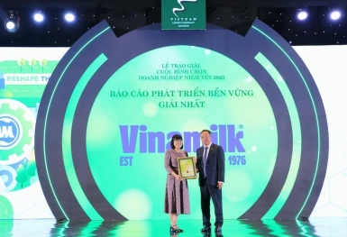 Vinamilk 'bội thu' giải thưởng phát triển bền vững