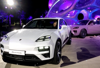 Porsche Macan thế hệ thứ hai chính thức ra mắt trên toàn cầu; Chỉ dùng động cơ điện - 613 km cho một lần sạc