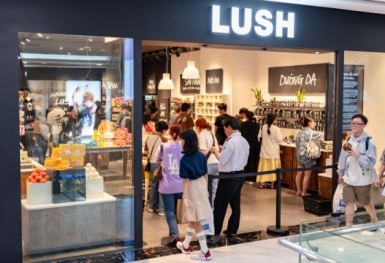 Thị trường bán lẻ Việt Nam sôi động: TTTM không ngừng hút khách