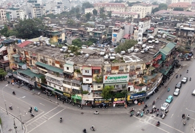 Cải tạo, xây dựng lại chung cư cũ tại Hà Nội: Vướng mắc do đâu?