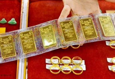 Giá vàng tăng phi mã thị trường vàng nhẫn leo đỉnh trên 72 triệu đồng/lượng
