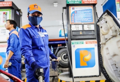 4 tháng đầu năm, giá xăng tăng gần 14%