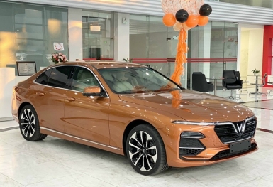 Giá xe VinFast Lux A2.0 lăn bánh nửa cuối tháng 5/2024 rẻ chưa từng có với ưu đãi cực khủng