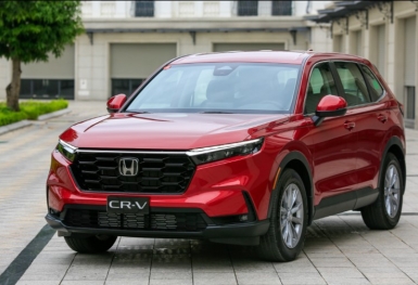 Giá lăn bánh Honda CR-V mới nhất đầu tháng 6/2024 siêu hấp dẫn, đe nẹt Mazda CX-5 và Hyundai Tucson