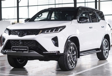 Giá Toyota Fortuner lăn bánh mới nhất cuối tháng 6/2024 rẻ ‘át vía’ Ford Everest và Hyundai Santa Fe