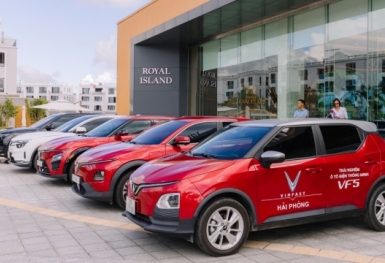 Mục sở thị quy trình sản xuất tại nhà máy, cư dân Vinhomes tự tin chốt đơn xe điện VinFast