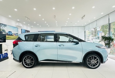 ‘Vua MPV’ rộng hơn Toyota Innova Cross giảm giá sốc 140 triệu đồng, rẻ gần bằng Mitsubishi Xpander