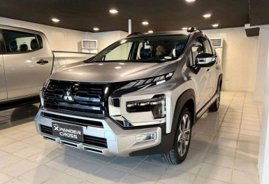 Giá lăn bánh Mitsubishi Xpander Cross đầu tháng 8/2024 kèm siêu ưu đãi: Rẻ át vía Suzuki XL7