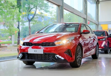Giá xe Kia K3 lăn bánh cuối tháng 8/2024 ‘rẻ giật mình’, sẵn sàng ‘chơi tất tay’ với Mazda3