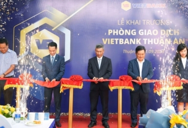 Vietbank và “cú đúp” trong ngày khai trương điểm giao dịch thứ 119 – Phòng Giao dịch Vietbank Thuận An