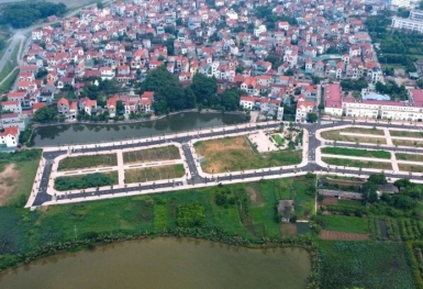 Một huyện vùng ven đô bất ngờ dừng đấu giá 26 thửa đất