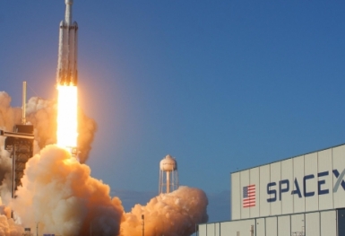 SpaceX của tỷ phú Elon Musk dự định đầu tư 1,5 tỷ USD tại Việt Nam