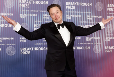 Elon Musk và cách 'vượt qua chính mình' để trở thành người đầu tiên trên thế giới sở hữu 400 tỷ USD