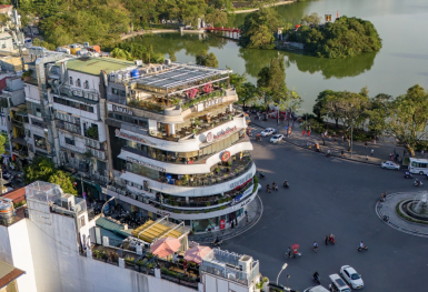 Hàm Cá Mập những ngày cuối cùng trước khi trở thành ký ức