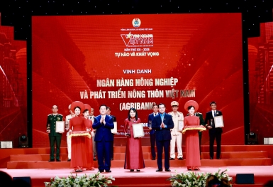 Agribank được vinh danh tại Chương Trình “Vinh Quang Việt Nam” 2025: Khẳng định vị thế trụ cột trong sự nghiệp phát triển “Tam nông”