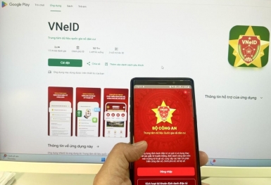 Cảnh báo thủ đoạn lừa đảo cài ứng dụng VNeID giả chứa mã độc
