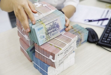 Thủ tướng chỉ đạo tăng cường thực hiện các giải pháp giảm lãi suất
