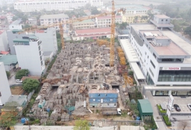 Điểm tin xây dựng - bất động sản ngày 12/3: Một dự án nhà ở hỗn hợp bị 'bỏ quên' gây mất mỹ quan