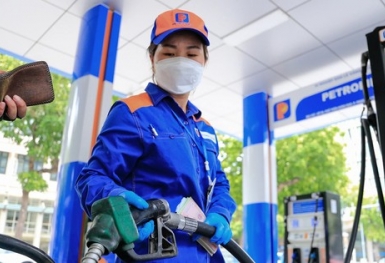 Giá xăng tăng sau 3 kỳ giảm liên tiếp