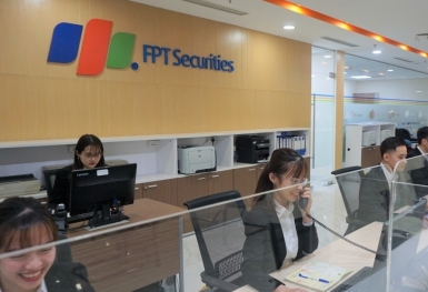 Điểm tin ngân hàng ngày 22/3: FPTS muốn vay 1.750 tỷ đồng của ngân hàng VIB