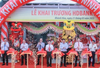 Khai trương HDBank Ninh Hòa - điểm giao dịch thứ 376 của HDBank