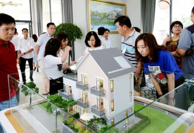 Khách hàng lắc đầu với gói vay mua nhà lãi suất thấp