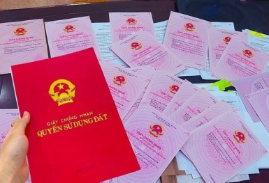Điểm tin xây dựng - bất động sản ngày 16/5: Đề xuất giao cấp xã cấp sổ đỏ lần đầu, rút ngắn thủ tục đất...