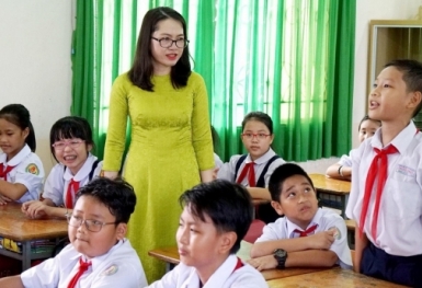 Miễn học phí cho học sinh công lập trên cả nước