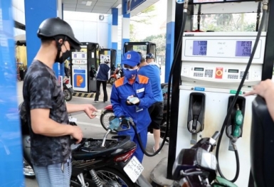 Giá xăng dầu đồng loạt giảm từ 15h ngày 17/7
