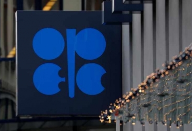 OPEC+ đối mặt thách thức lớn trong việc giữ ổn định thị trường dầu mỏ