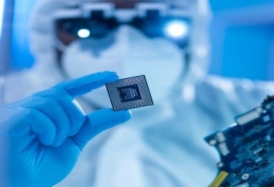 Thủ tướng: Việt Nam đặt mục tiêu sản xuất chip bán dẫn trước năm 2027