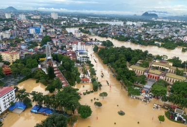 Mưa lớn gây ngập lụt diện rộng tại Thái Nguyên