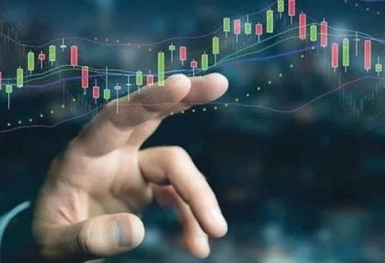 VN-Index lập đỉnh lịch sử mới: MSN và Vingroup dẫn sóng thị trường