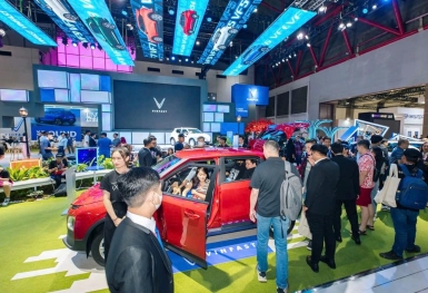 VinFast chính thức có đại lý đầu tiên tại Pháp: Tham vọng phủ sóng đại lý xe điện toàn châu Âu