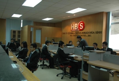 Cổ phiếu HBS của Chứng khoán Hòa Bình chính thức vào diện bị kiểm soát