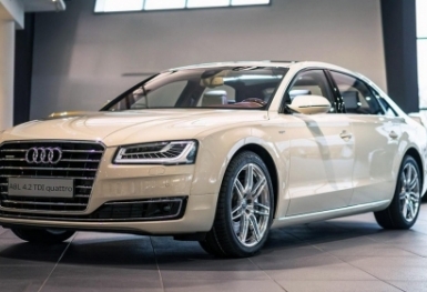Loạt xe Audi A8 bị triệu hồi tại Việt Nam để thay lưới lọc dầu