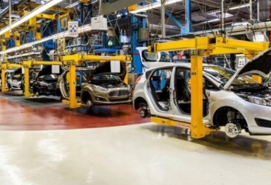 Triệu hồi 100.000 xe Ford do nguy cơ cháy nổ