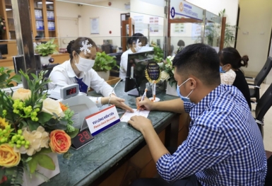 Tin ngân hàng ngày 27/7: 75% doanh nghiệp nhỏ và vừa không tiếp cận được tín dụng chính thức