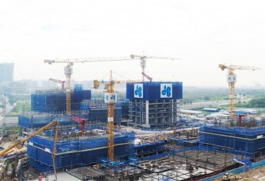 Thực lực tại Xây dựng Hòa Bình: Đòn bẩy nợ cao và rủi ro dòng tiền âm