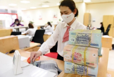 Chi phí lãi vay tăng mạnh tại nhiều doanh nghiệp