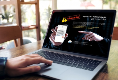 SCB cảnh báo tình trạng chèn sóng tạo tin nhắn giả mạo ngân hàng