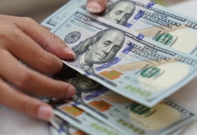 Tỷ giá tiếp tục tăng mạnh, VND đã giảm bao nhiêu so với USD kể từ đầu tháng 10 tới nay?