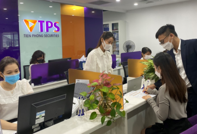 Chứng khoán TPS tiếp tục bán lỗ trái phiếu, dòng tiền kinh doanh âm