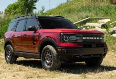 Triệu hồi hơn 634.000 xe Ford do nguy cơ rò rỉ nhiên liệu