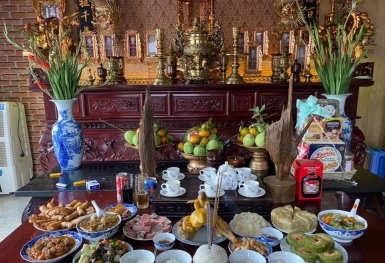 Cách chuẩn bị mâm cơm cúng tất niên ở 3 miền Bắc - Trung - Nam năm 2023