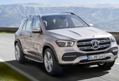 Triệu hồi hơn 323.000 xe Mercedes do nguy cơ chết máy