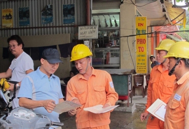 Bộ Tài Chính: Giá điện nhiều khả năng sẽ tăng sớm từ đầu năm