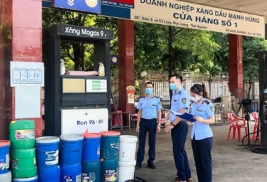 Yêu cầu rà soát cấp phép đại lý kinh doanh xăng dầu trên toàn quốc