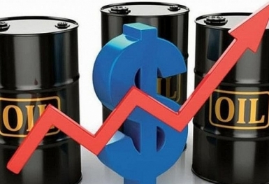 Giá dầu thô tăng mạnh, Brent lên mức 83,67 USD/thùng