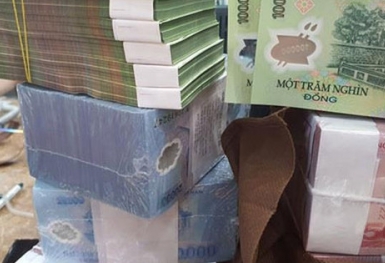 Lãi suất huy động giảm sâu 1,5% xuống còn 8%/năm tại một nhà băng